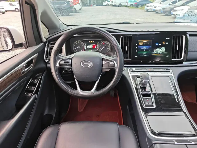 GAC Trumpchi M8 — Фото автомобиля 9