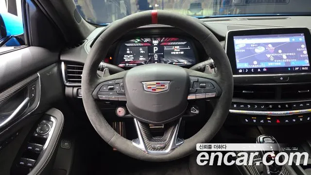 Cadillac CT5-V — Фото автомобиля 13