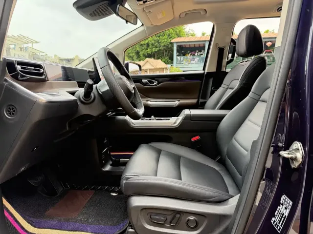 GAC Trumpchi Trumpchi E8 NEV 2024 Model 150km MAX — Фото автомобиля 5