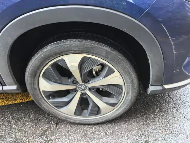 BYD Song PLUS — Фото автомобиля 6