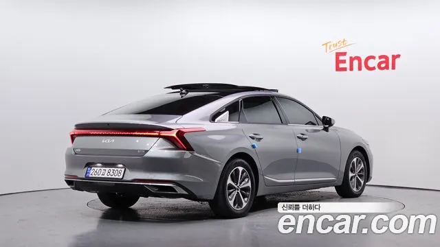 Kia K8 — Фото автомобиля 2