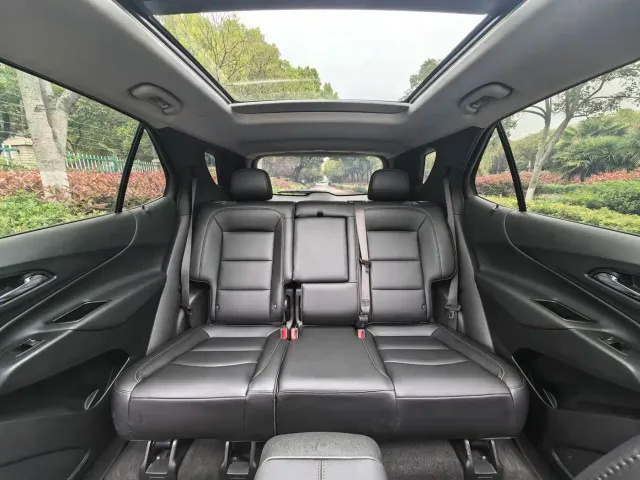 Chevrolet Equinox — Фото автомобиля 28