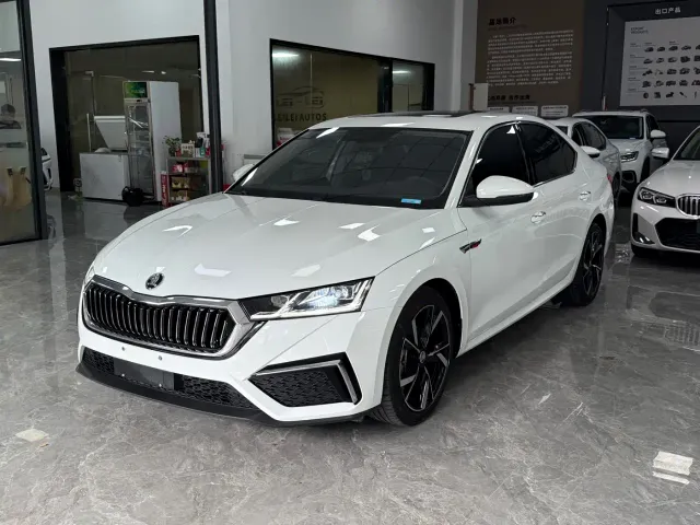 Фотография автомобиля — Skoda Octavia