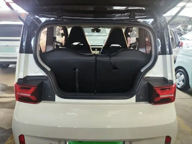 Wuling Hongguang Mini EV — Фото автомобиля 18