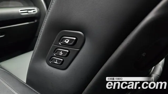 Hyundai Palisade Palisade (LX3) Бензин 2.5T 4WD 9 мест — Фото автомобиля 30