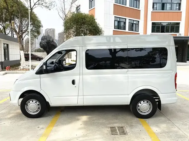 Maxus Xintu V80 — Фото автомобиля 3