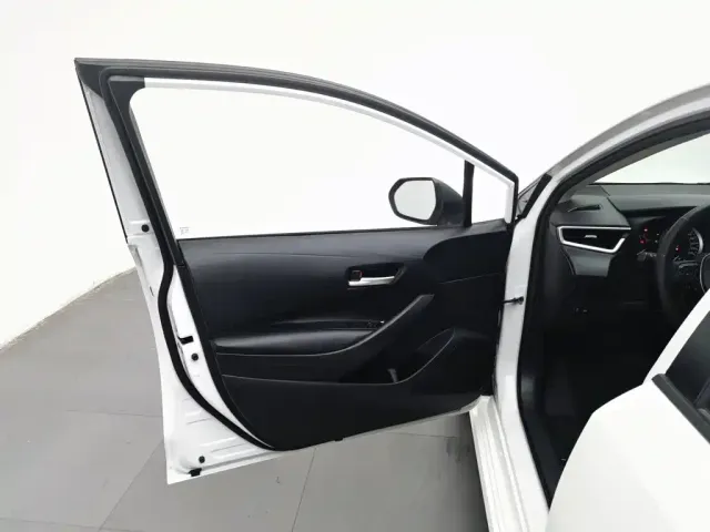 Toyota Corolla — Фото автомобиля 8