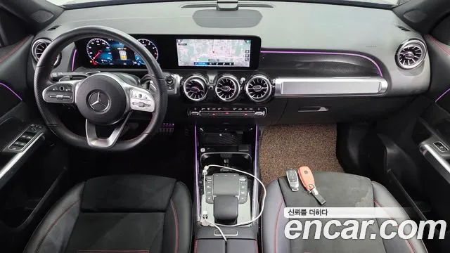 Mercedes-Benz GLB-Class — Фото автомобиля 10