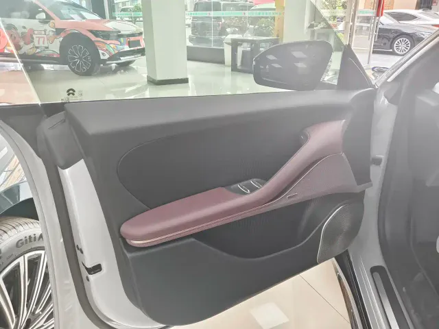 Nio ET5 Touring — Фото автомобиля 13