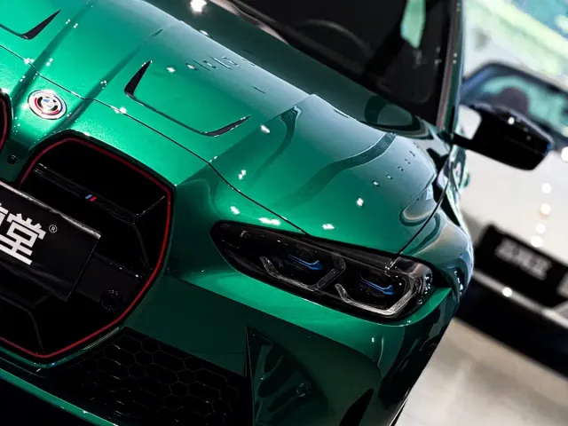 BMW M3 — Фото автомобиля 3