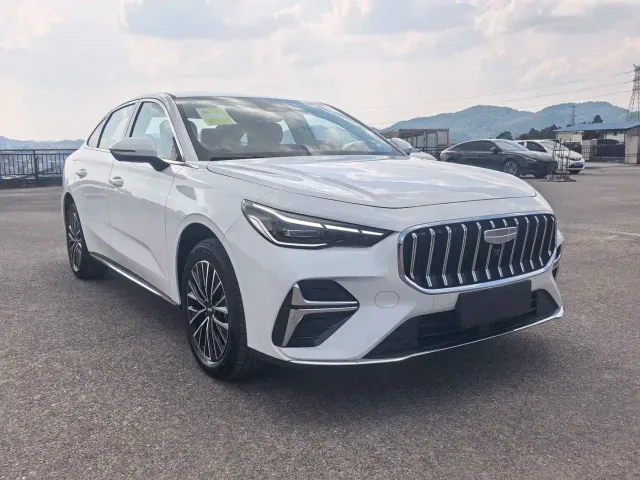 Geely Emgrand — Фото автомобиля 2