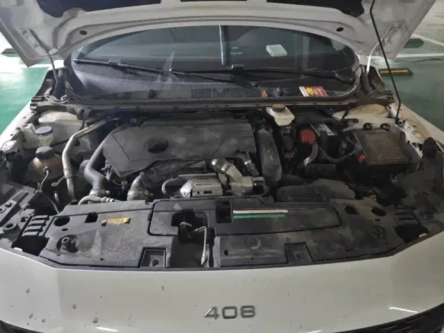 Peugeot 408 — Фото автомобиля 10