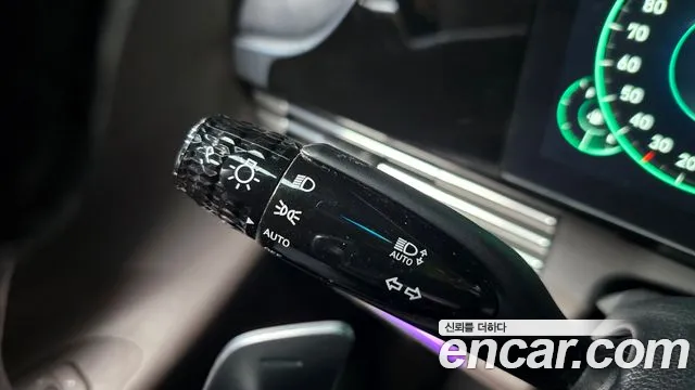 Hyundai Grandeur New — Фото автомобиля 24