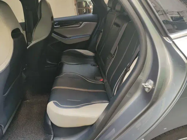 BYD Qin PLUS — Фото автомобиля 13
