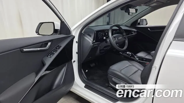 Kia Niro All Niro EV Air — Фото автомобиля 7