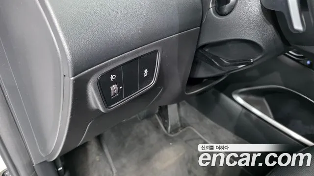 Hyundai Tucson Tucson (NX4) Бензин 1.6 турбо 2WD — Фото автомобиля 18