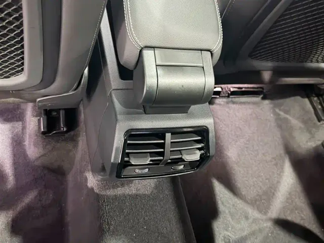 Audi Q3 — Фото автомобиля 9