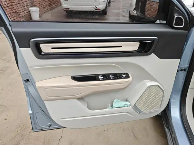 Geely ICON — Фото автомобиля 7