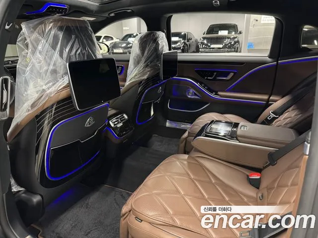 Mercedes-Benz S-Class — Фото автомобиля 14