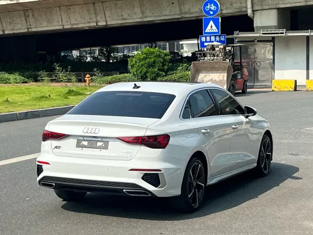 Audi A3 — Фото автомобиля 5