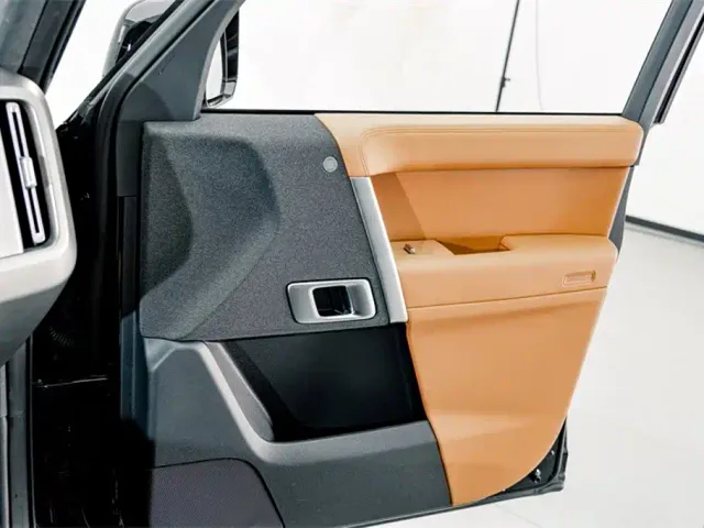 iCAR V27 — Фото автомобиля 15