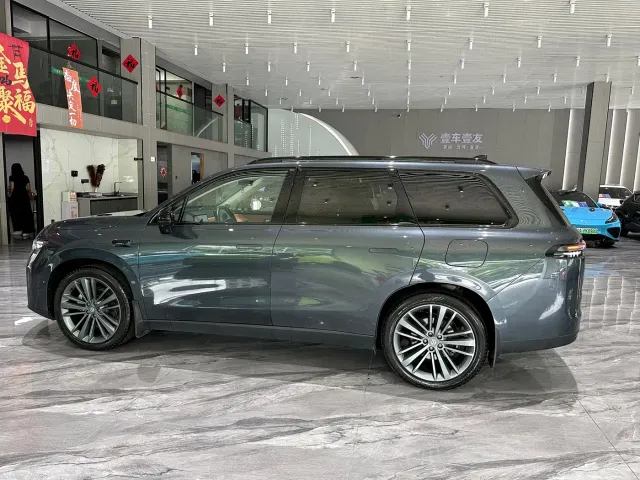 Leapmotor C16 — Фото автомобиля 30