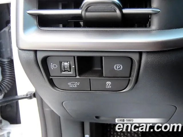 Hyundai Grandeur GN7 — Фото автомобиля 12