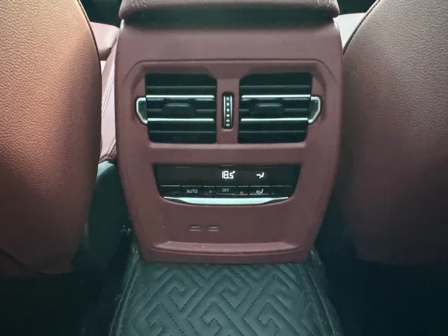 BMW 3 Series — Фото автомобиля 18