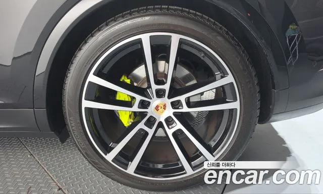 Porsche Cayenne PO536 — Фото автомобиля 6