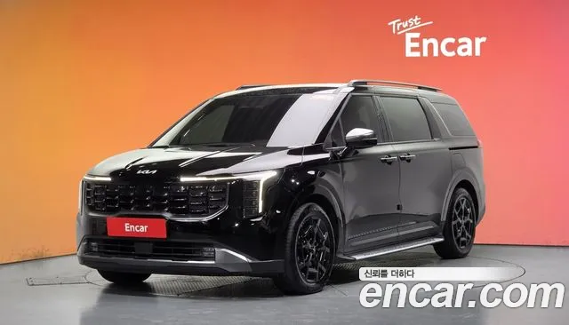 Фотография автомобиля — Kia Carnival 4th Gen