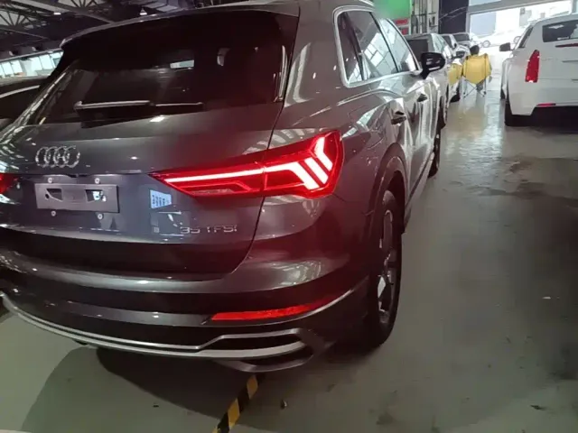 Audi Q3 — Фото автомобиля 7