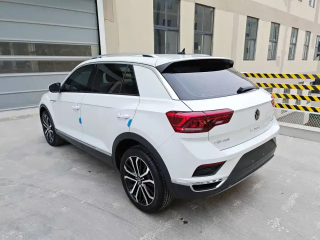 Volkswagen Volkswagen T-ROC 2022 280TSI DSG 2WD Comfort PLUS — Фото автомобиля 7