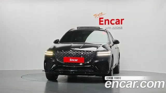 Genesis GV70 — Фото автомобиля 3