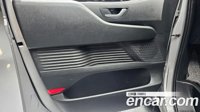 Hyundai Staria — Фото автомобиля 17