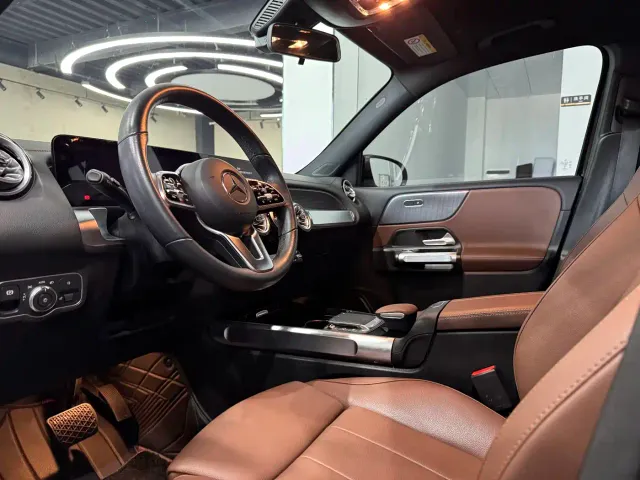 Mercedes-Benz GLB-Class — Фото автомобиля 11