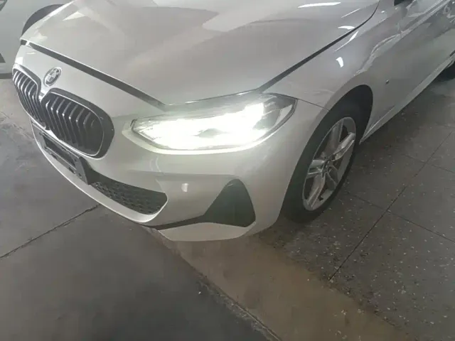 BMW 1 Series — Фото автомобиля 23