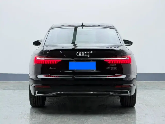 Audi A6L — Фото автомобиля 5