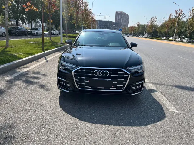 Audi A6L — Фото автомобиля 2