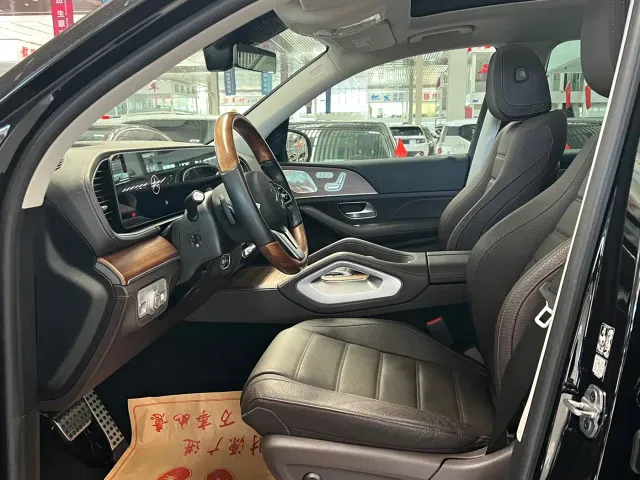 Mercedes-Benz GLS-Class — Фото автомобиля 4