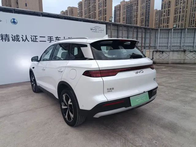 BYD Song Pro — Фото автомобиля 18