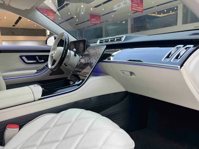 Mercedes-Benz Maybach S-Class — Фото автомобиля 18