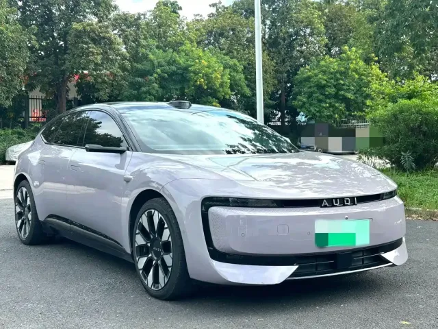 Audi E5 Sportback — Фото автомобиля 3