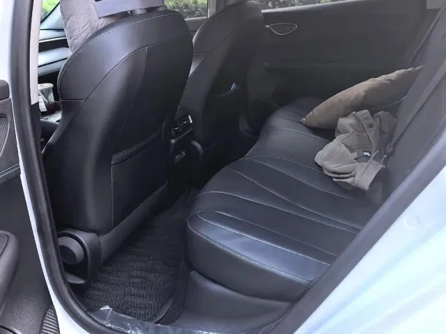 BYD Seal 05 DM-i — Фото автомобиля 5