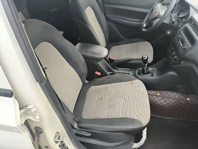 Wuling Hongguang — Фото автомобиля 24