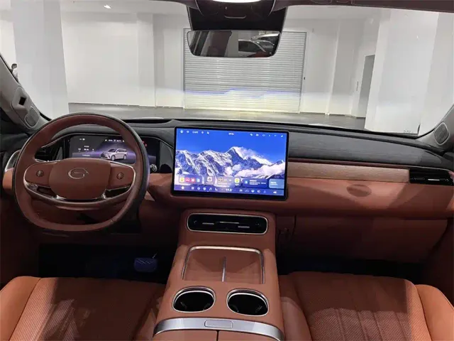 GAC Trumpchi Xiangwang S9 — Фото автомобиля 6