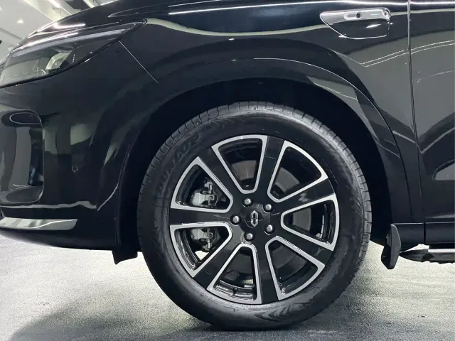 Aito M7 — Фото автомобиля 20