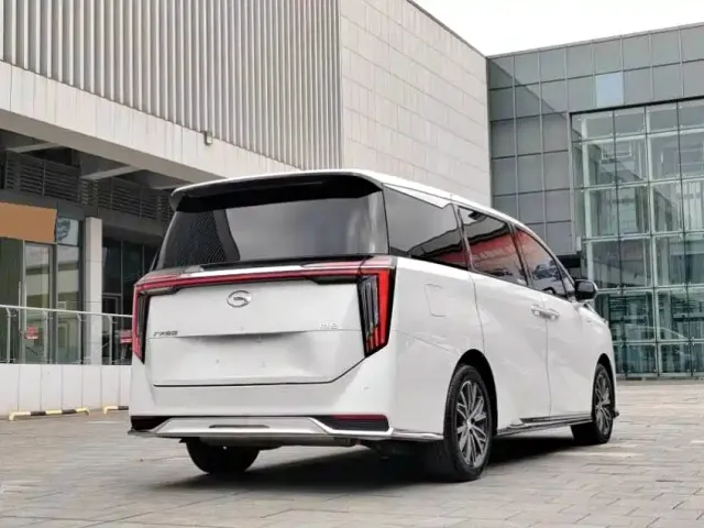 GAC Trumpchi M8 — Фото автомобиля 19