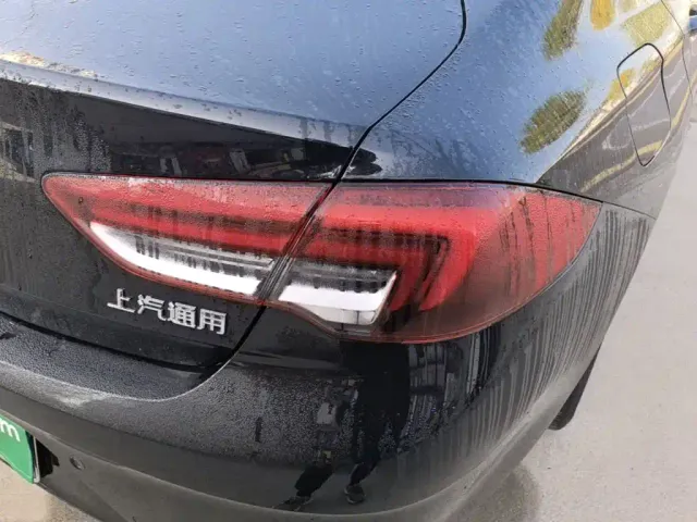 Buick Regal — Фото автомобиля 7