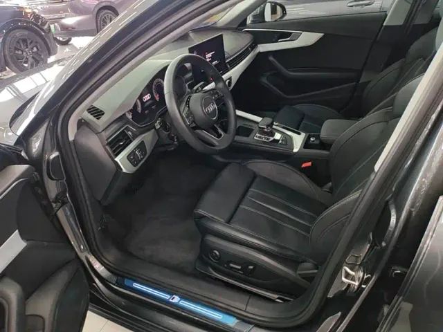 Audi A4L — Фото автомобиля 14