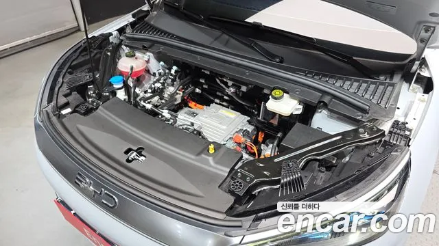 BYD Atto 3 — Фото автомобиля 6
